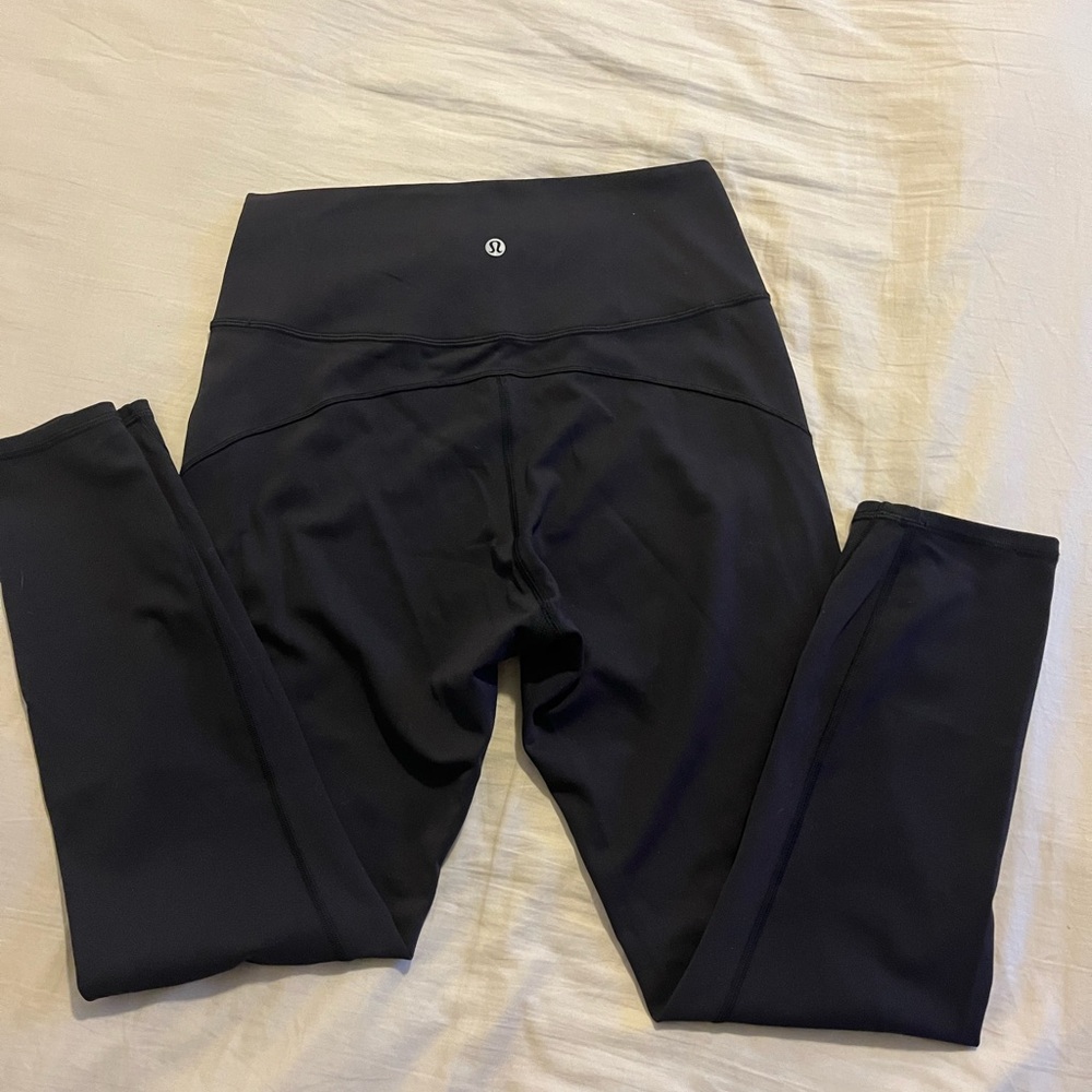 Lululemon In Movement 7/8 Tight
*Everlux 25" sz8
